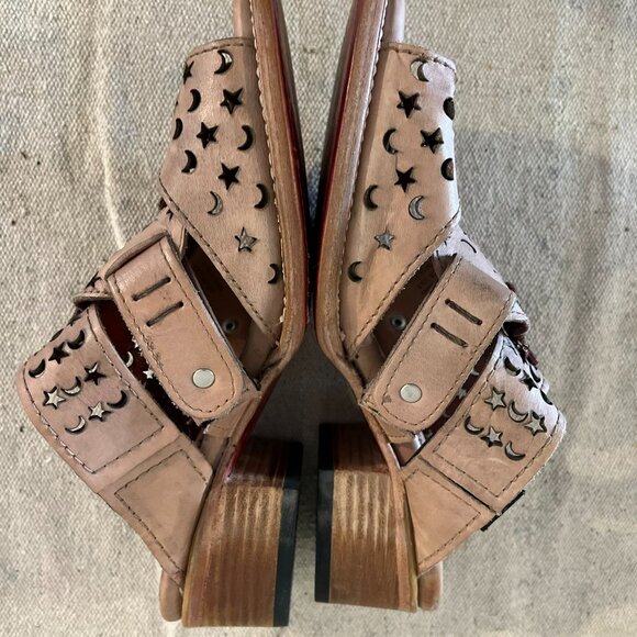 Women's Freebird Moon Star Tan Slip-On Sandals Size 9 - Picture 3 of 15